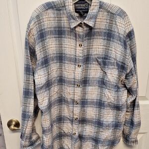 f Newton Trading Company Blue and White  Button Down Shirt Size L